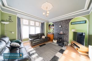 Sitting Room- click for photo gallery